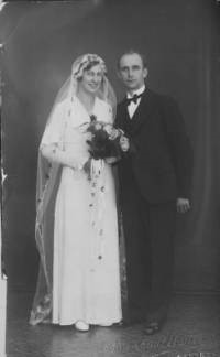 ruth og jens martinus moegelmose