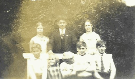 elly moegelmoses familie