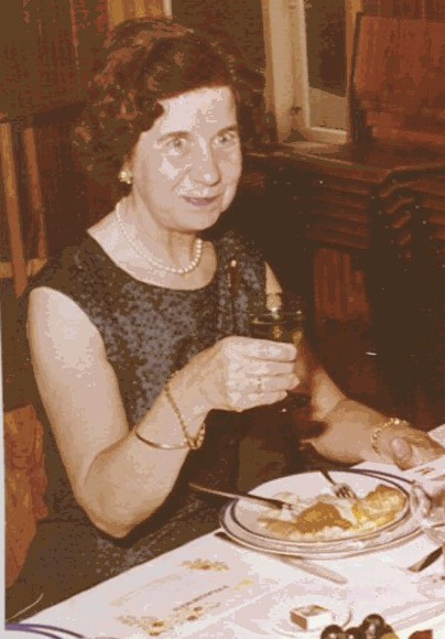 elly moegelmose